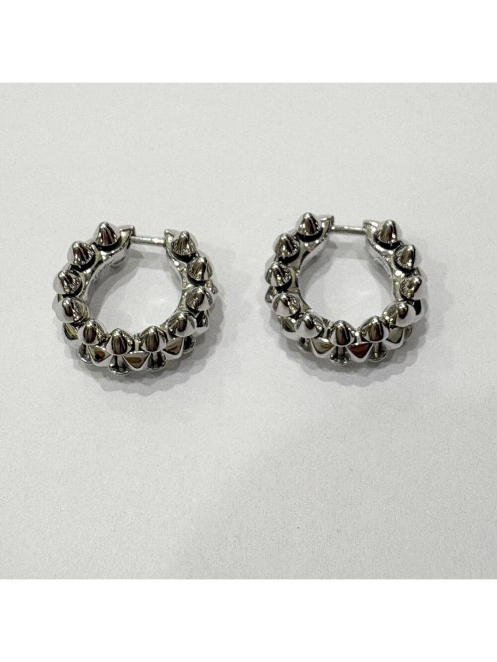 Cartier Crush Earrings WG Silver